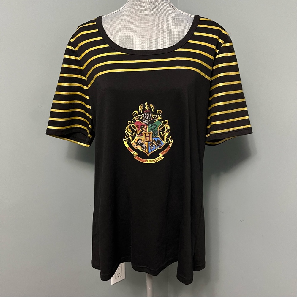 UNIVERSAL STUDIOS The Wizarding World of HARRY POTTER DRACO SLYTHERIN t-shirt